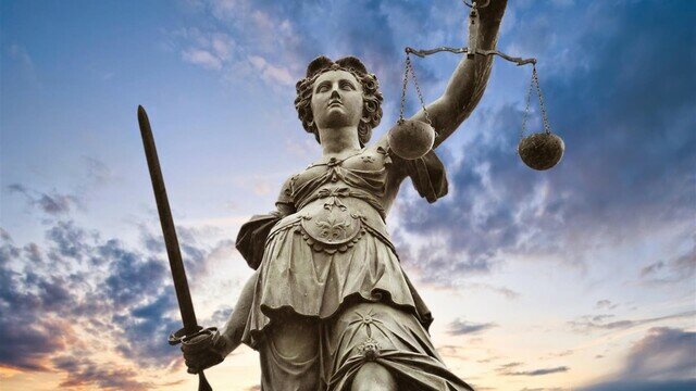 [야만의 사법부-서문] 마녀재판으로 전락한 한국의 사법부