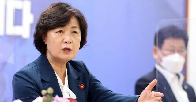 추미애 "'장관 전용 헬스장' 전혀 사실 무근"